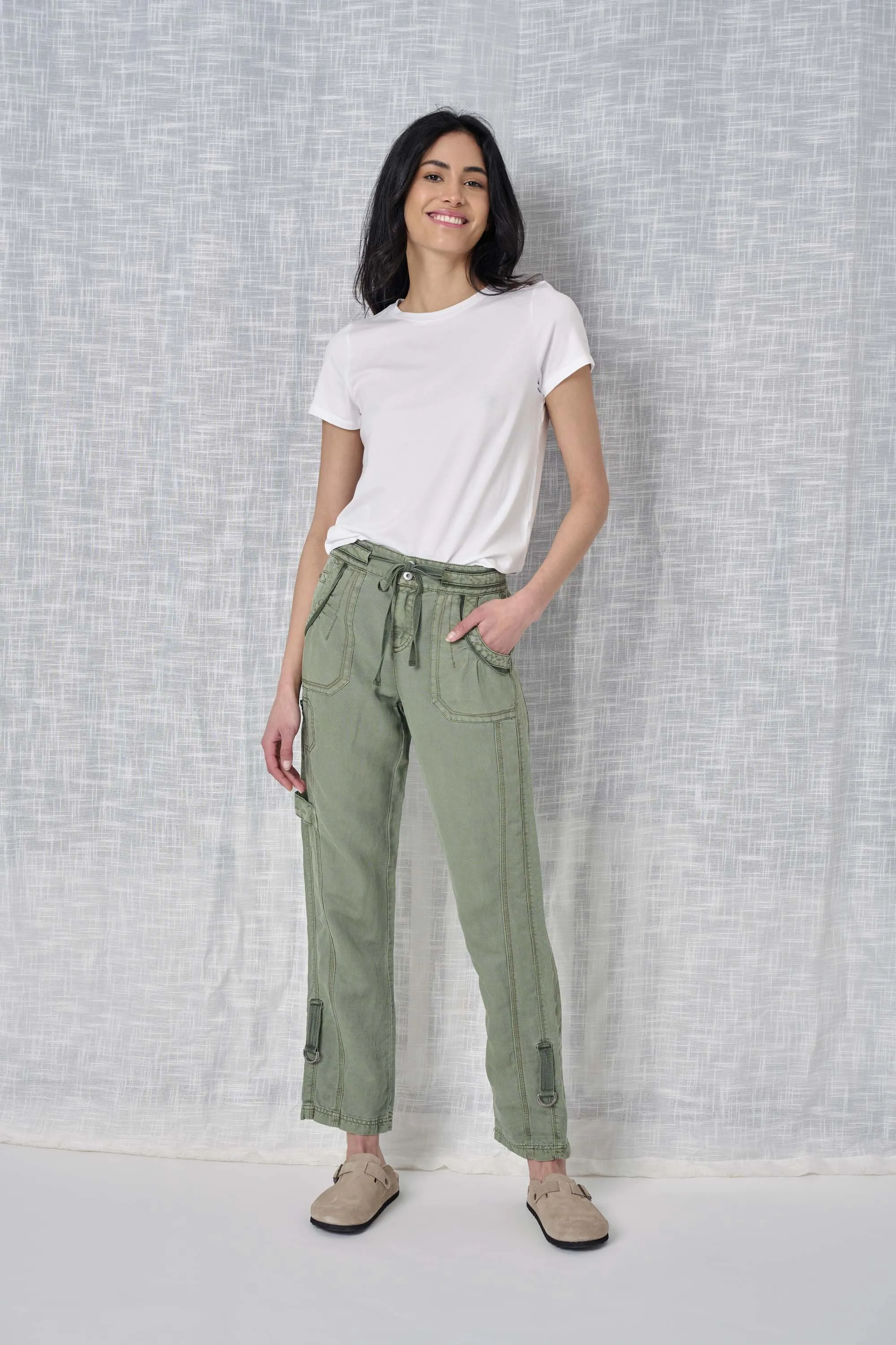 Brooklyn Solid Linen Pant