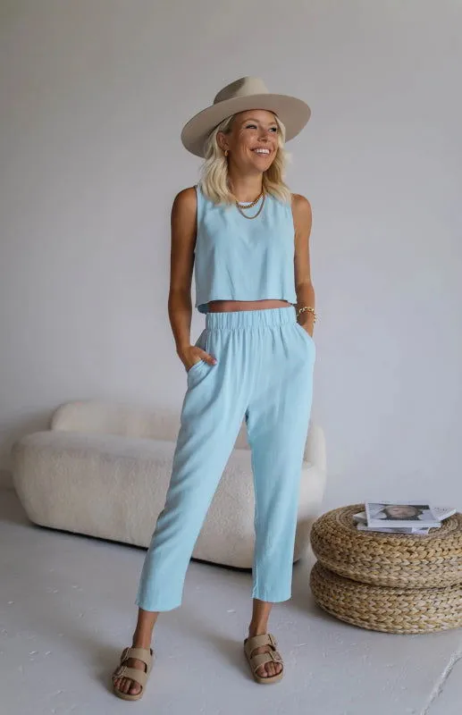 Casual Sleeveless Open Crop Top and Pants