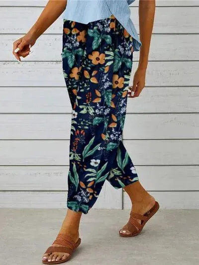 Effortlessly Stylish: Printed Tied Cropped Pants for Casual Occasions