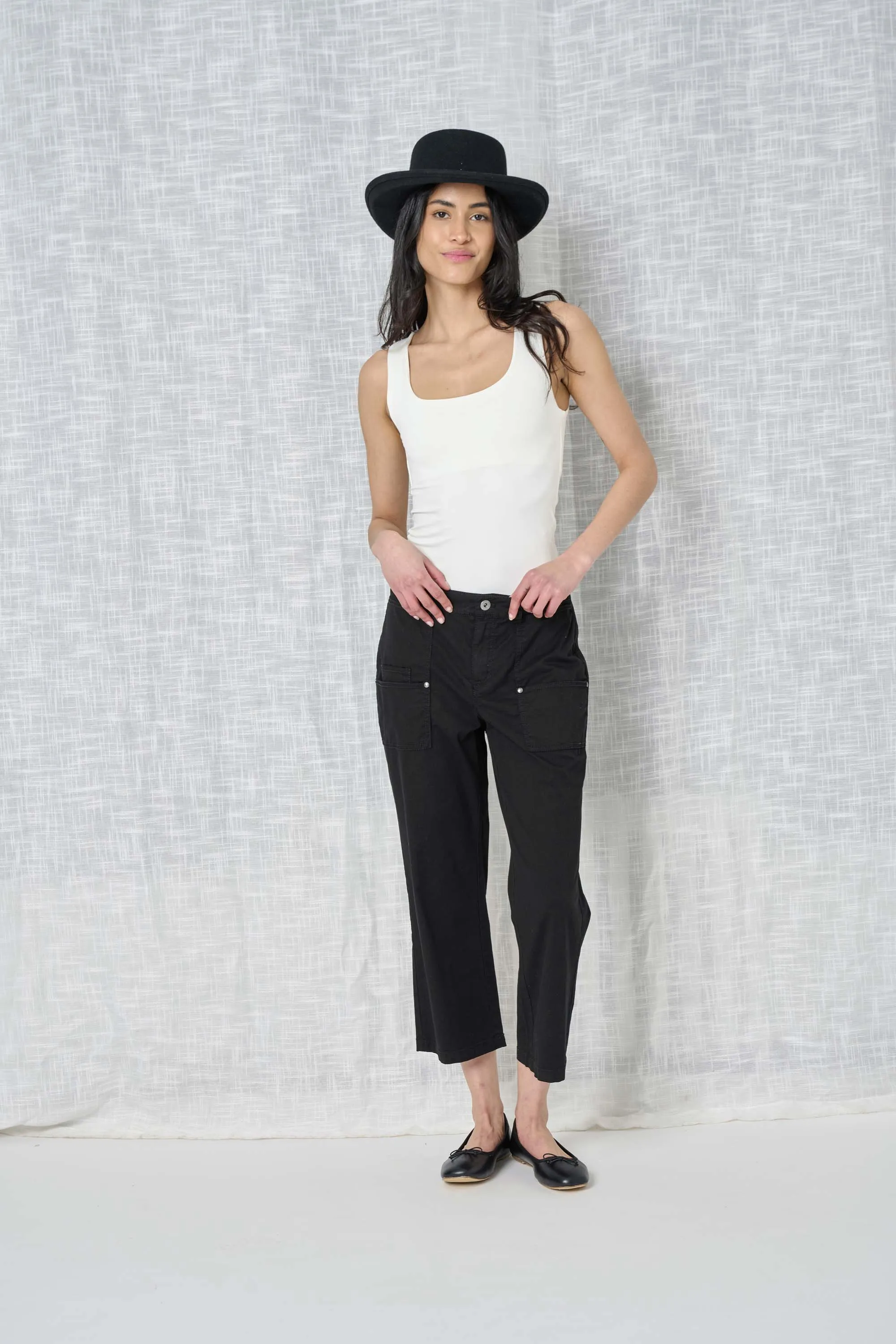 Lydia Solid Twill Pant