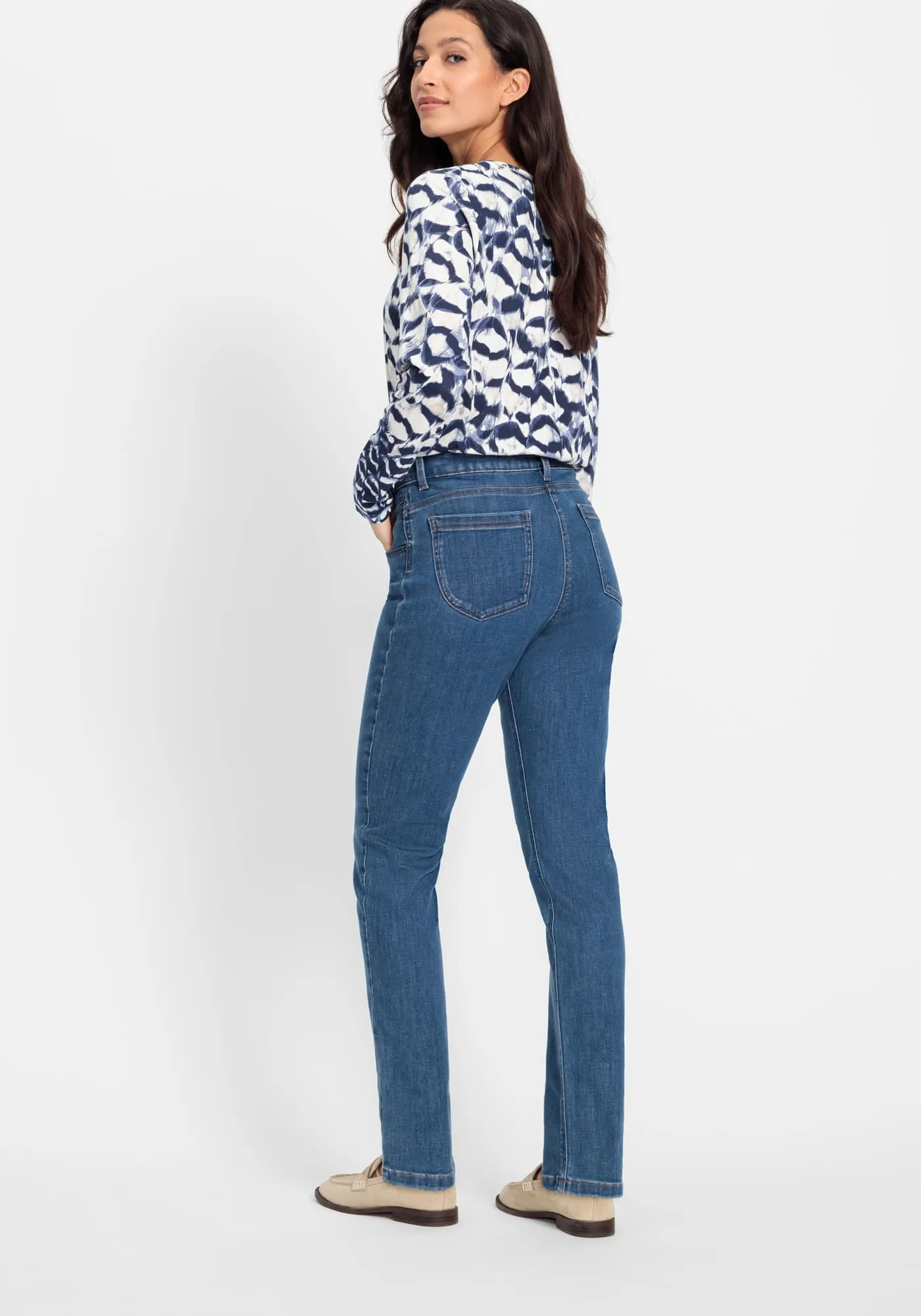 Mona Slim Jean in Light Blue Denim